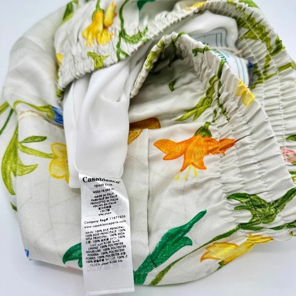 NWT Casablanca Paris Silk Women’s Shorts in L'Arche Fleurie Floral Whimsical NEW